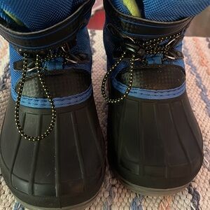 Boys winter Boots